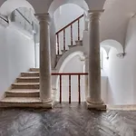 Apartment Laus